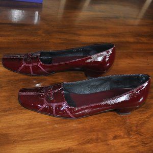 Roberto Capucci Walter Burgundy/Wine Patent Leather Shoe. Low Heel 10 4A